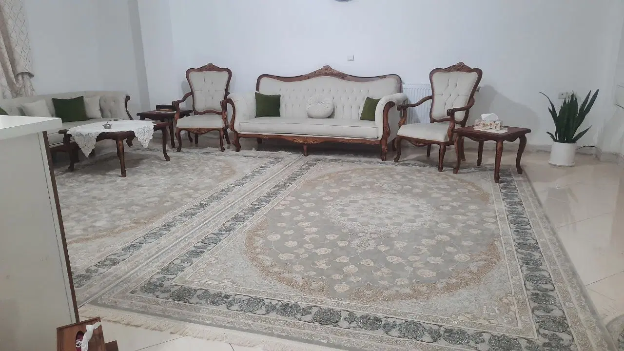 آپارتمان 100 متری امام حسین