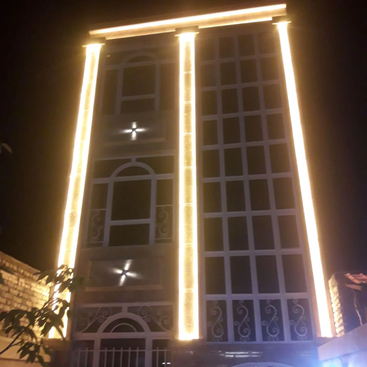 ملک تجاری