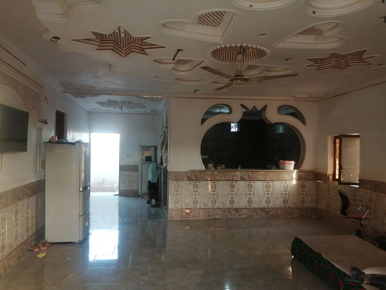 یک باب منزل مسکونی کچ نگور