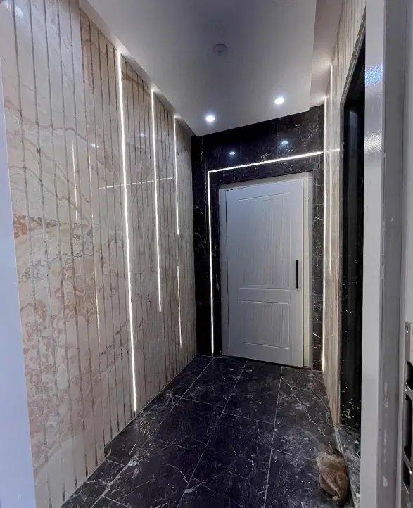 ۱۴۰متر پنت هاوس_۵۰متر حیاط_۲پارکینگ