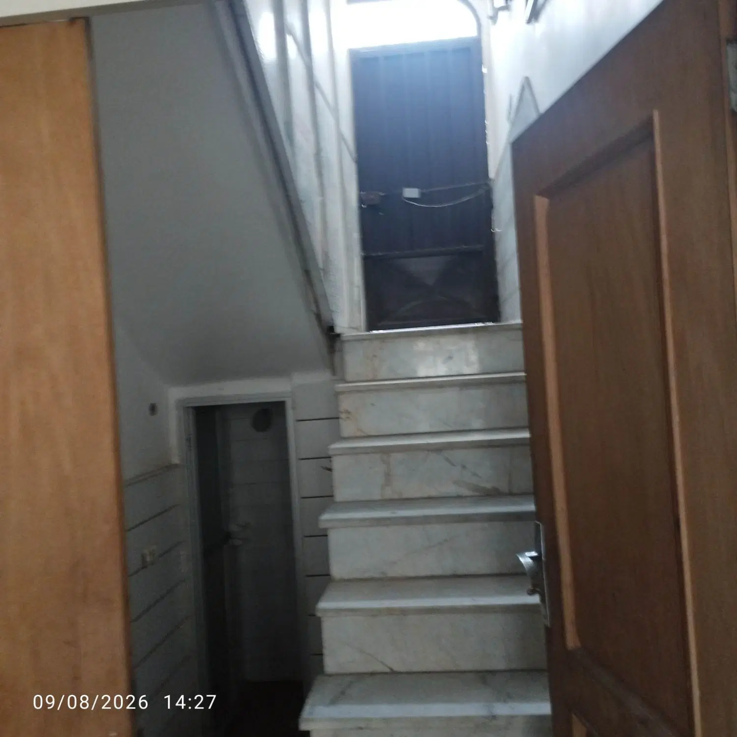 زیر زمین اجاره‌ای فاز دو راه جدا _اتباع