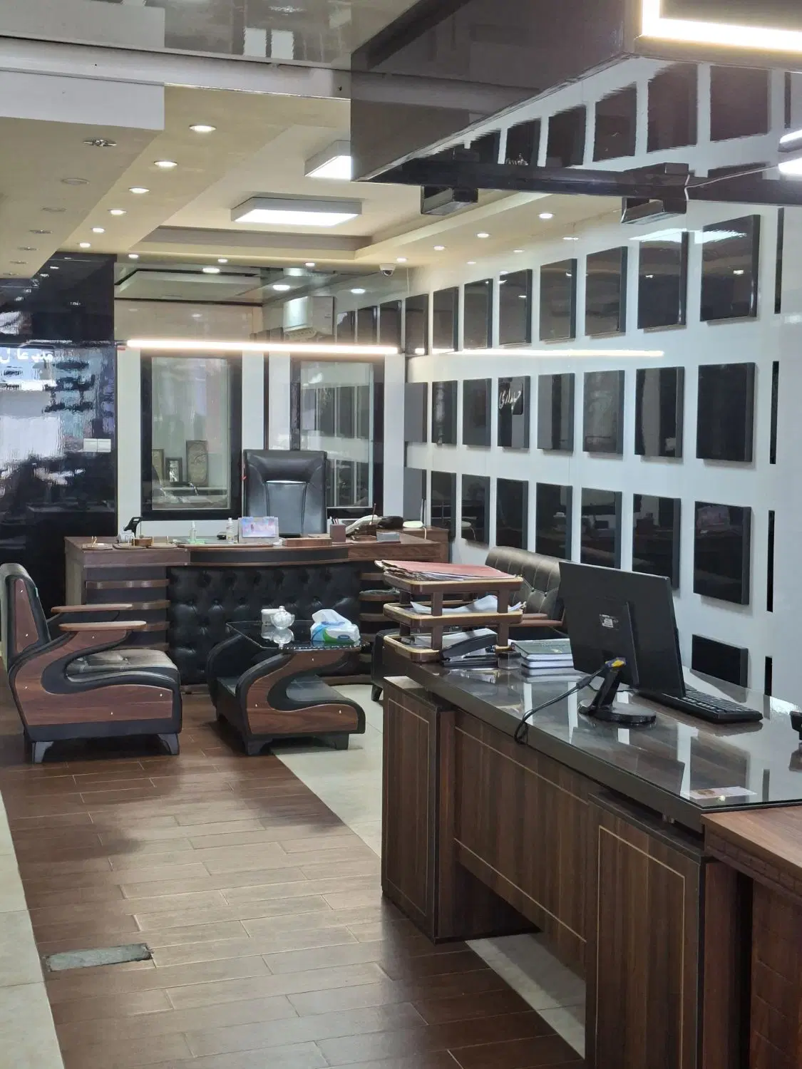 معازه۱۳۶متری شیخ زاهد