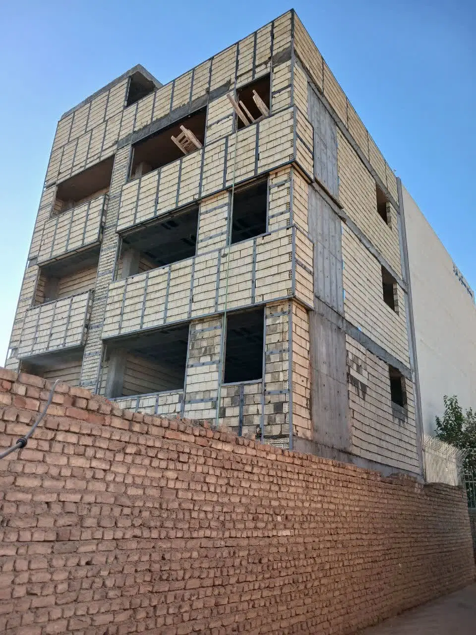 فروش واحد آپارتمان
