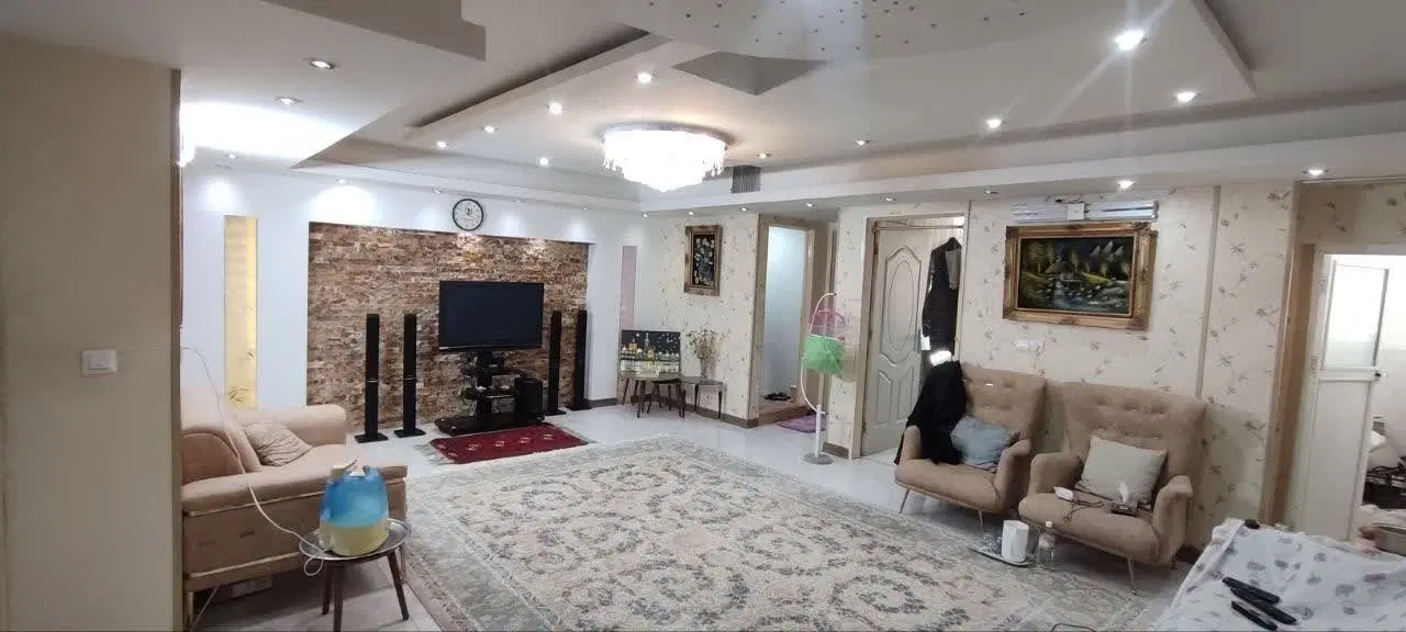 آپارتمان ۱۵۸ متری حاشیه بعثت