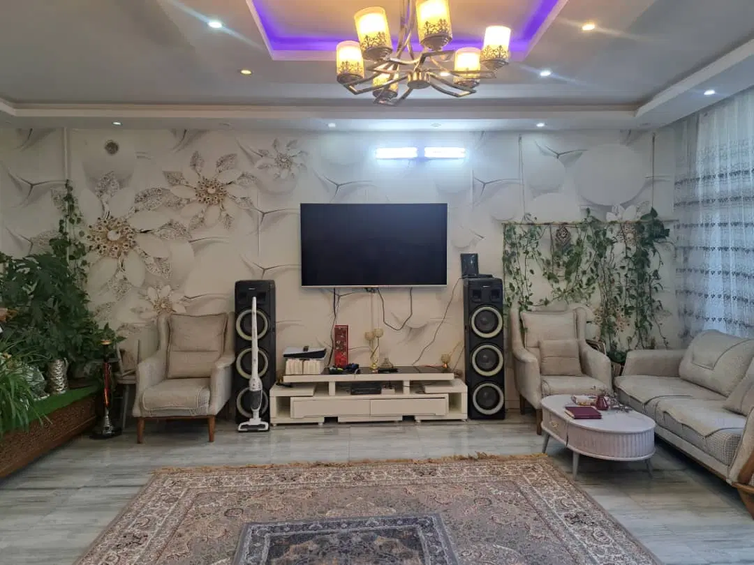 خانه (منزل)ویلایی دو طبقه فروشی
