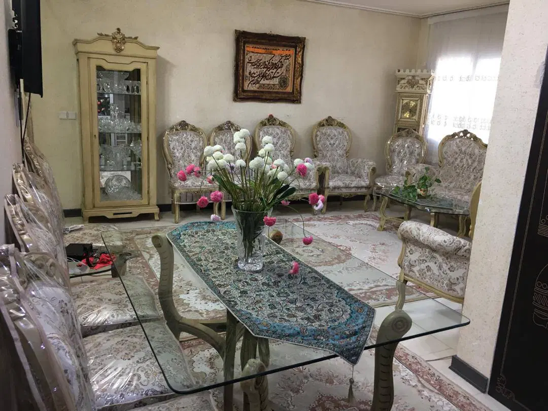 فروش یک واحد آپارتمان در استراتوس