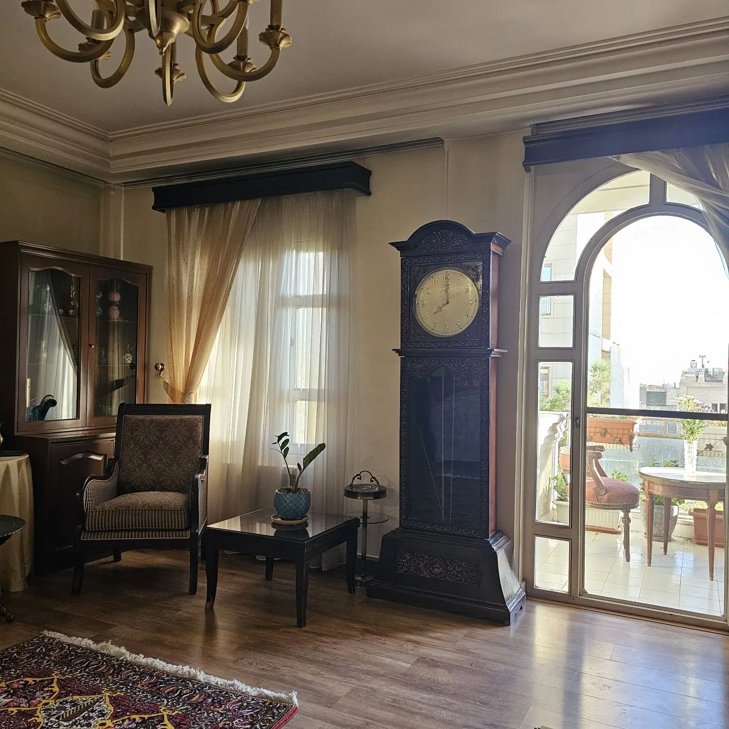 فروش ۱۶۳ متر آپارتمان در دروس