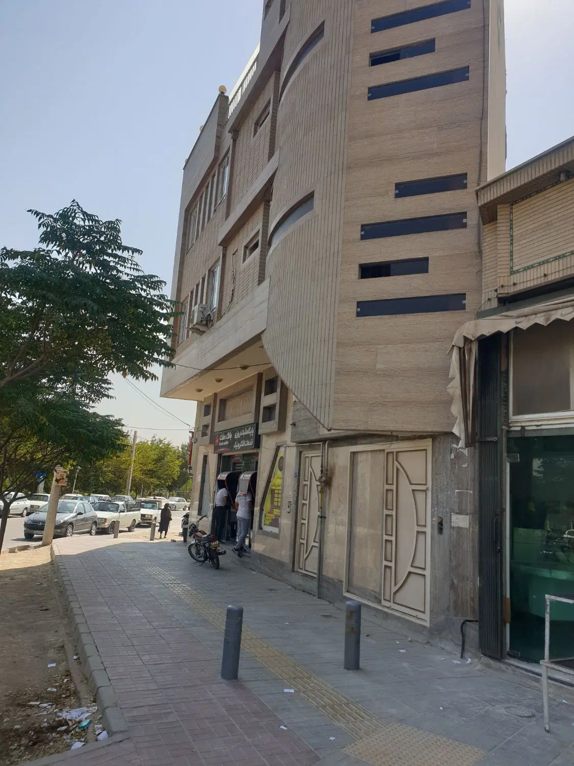 تجاری .پل تمدن.خیابان معراج(هفتون)