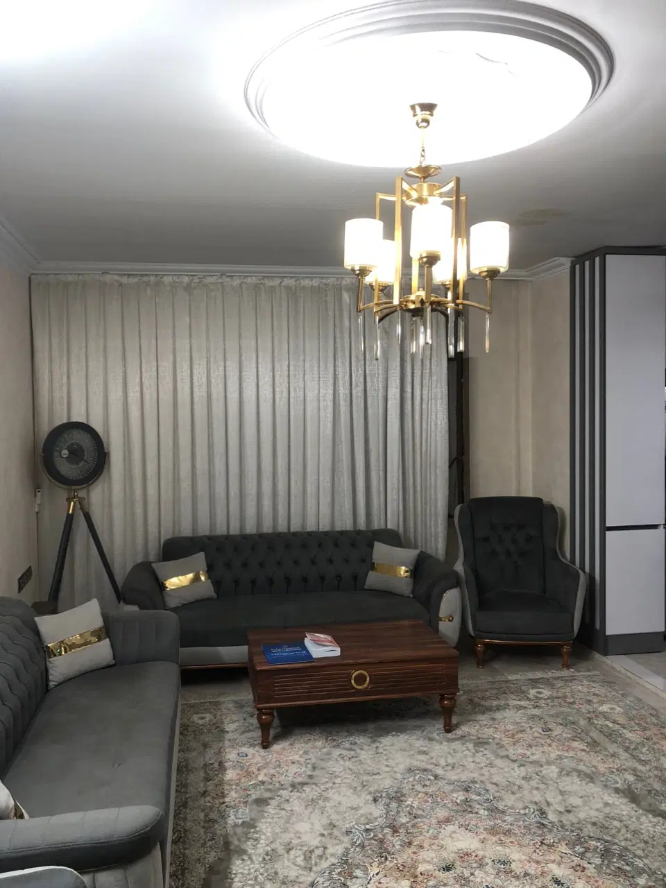 80 متر با پارکینگ اختصاصی* اندیشه *