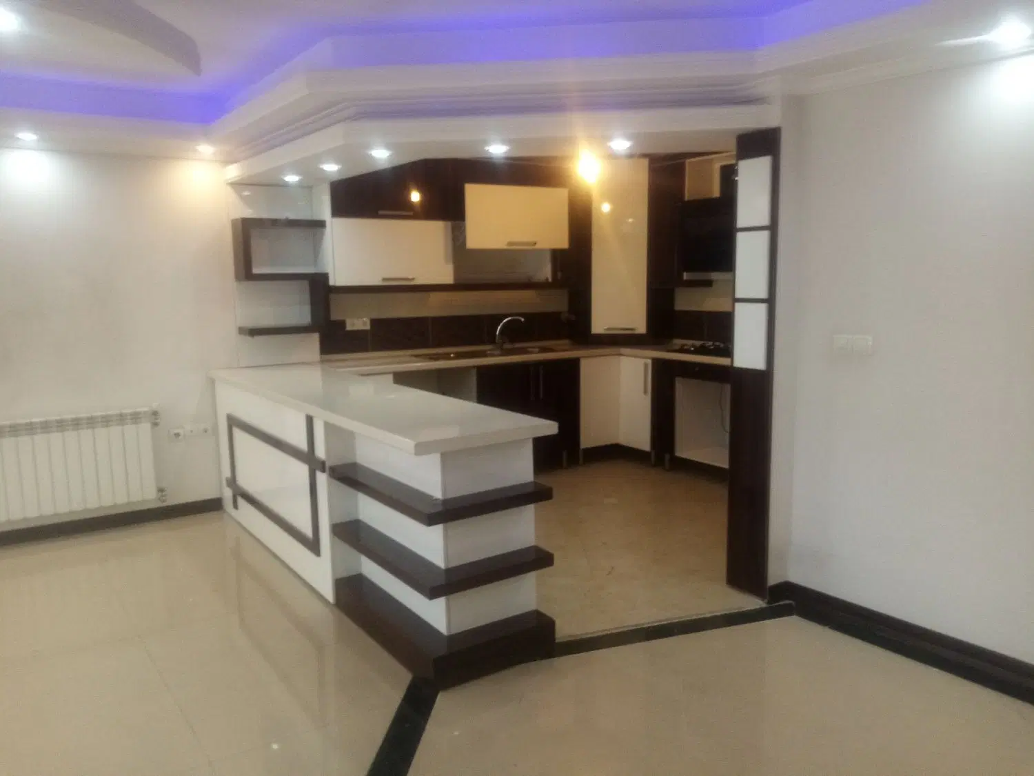 آپارتمان 1 خوابه 75 متری