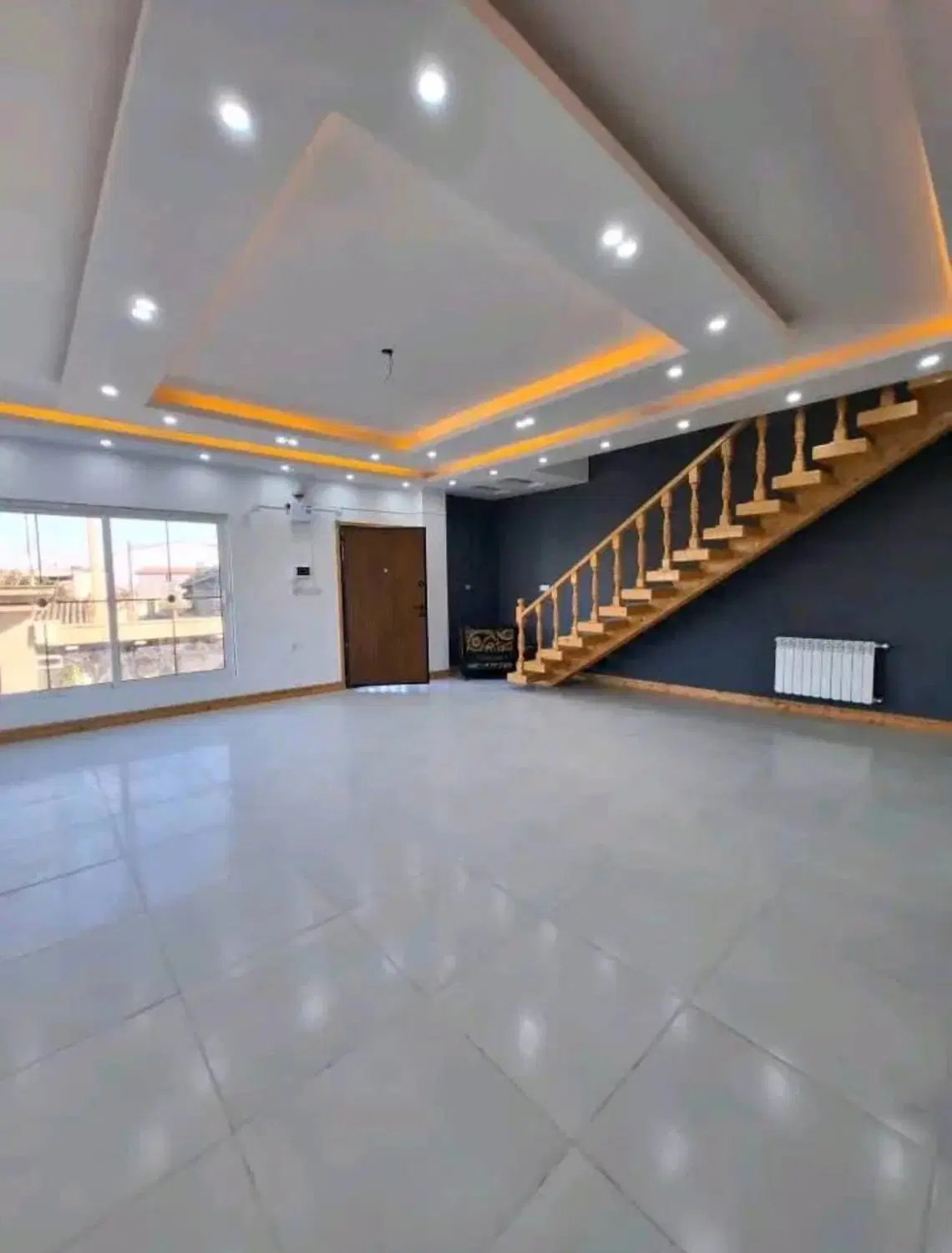 دوبلکس با استخر داخلی(مدارک کامل،سند)