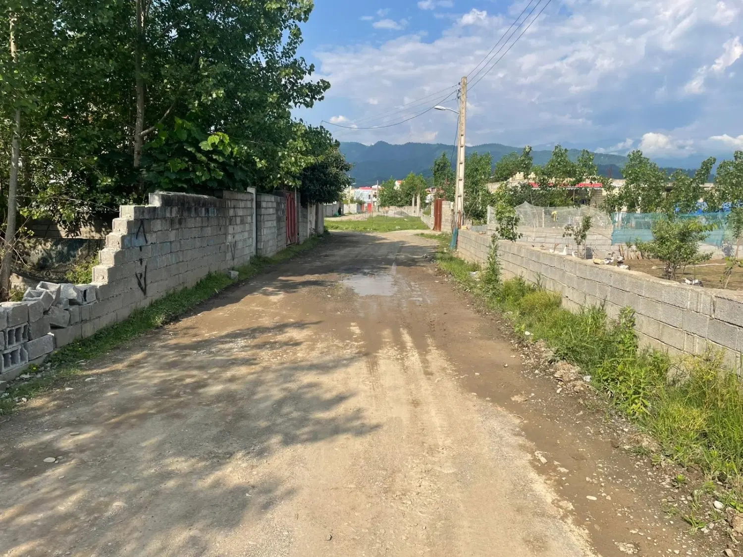 زمین مسکونی