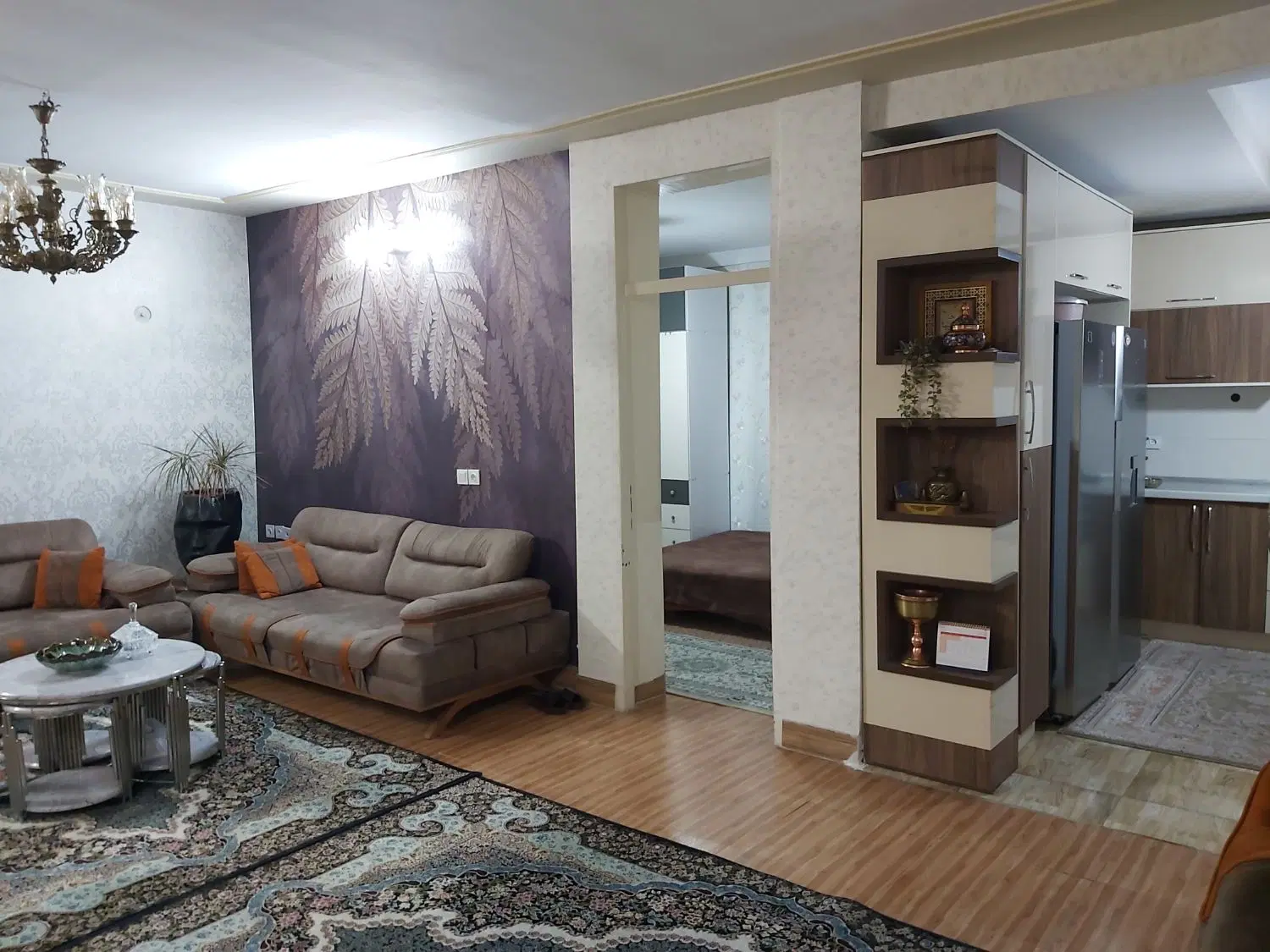 فروش یک واحد مسکونی حیاطی