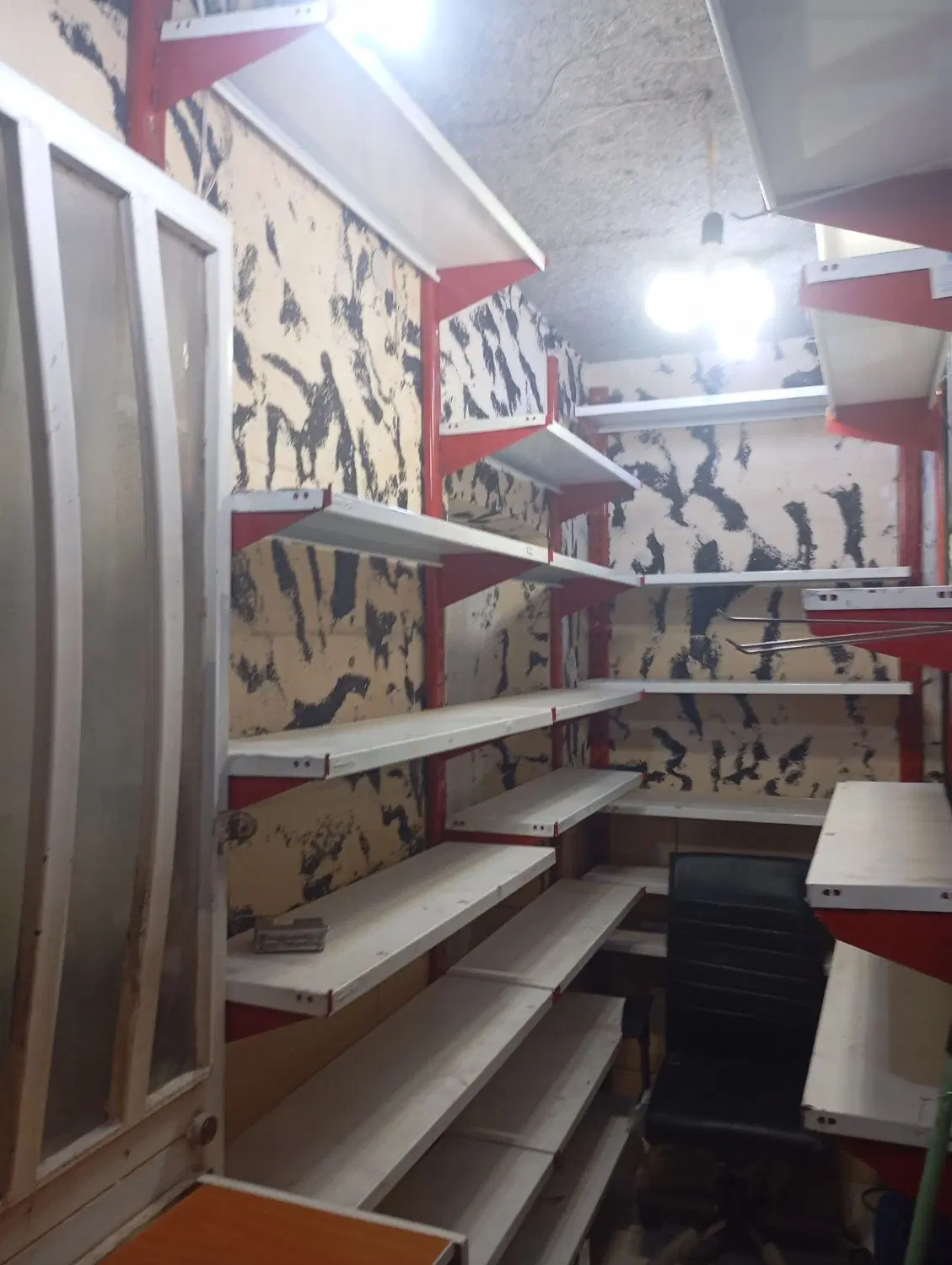 مغازه کرایه ای