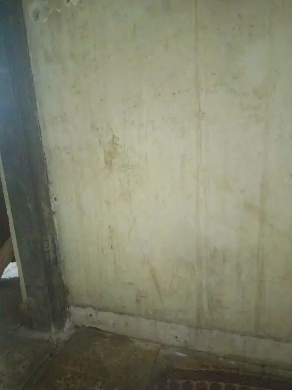۲۰۰ متر زمین فرودگاه
