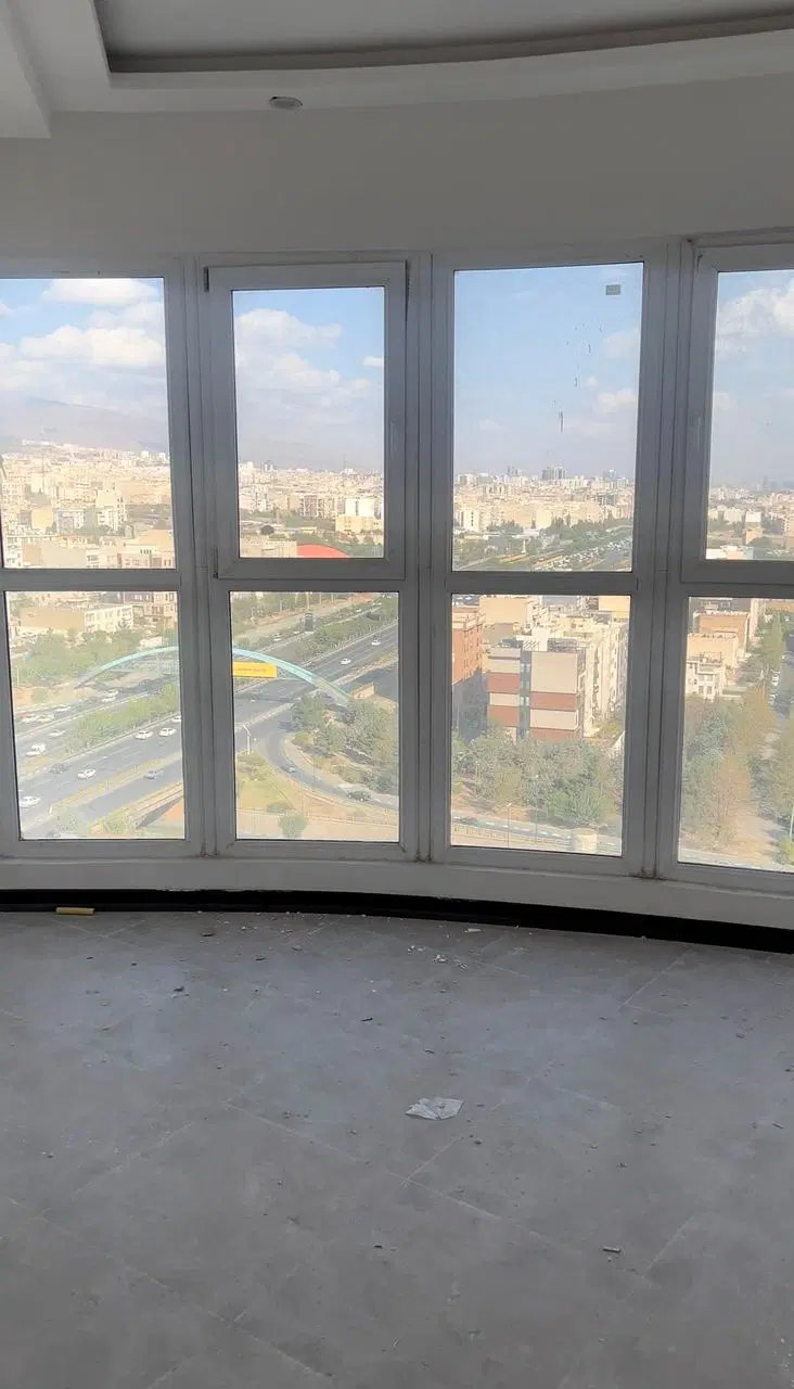 ۸۵متری ،استخر باشگاه لابی و لابی من، برج رزت