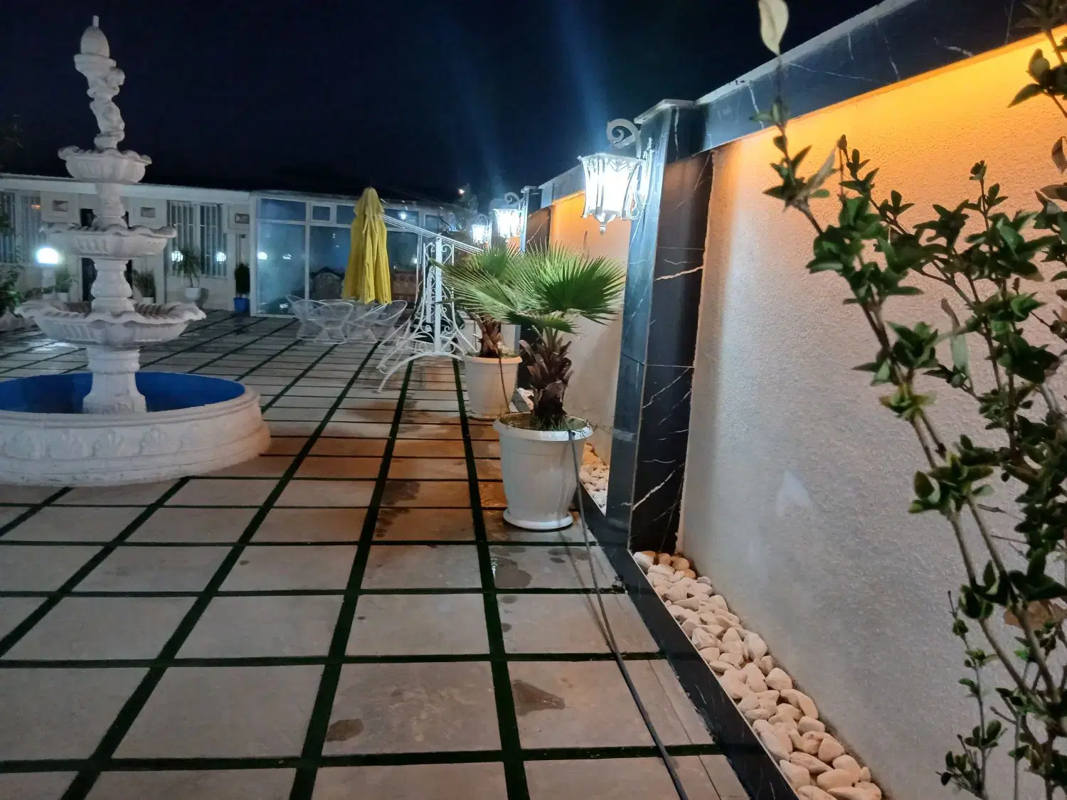 ویلای فول 600 متری استخر چهار فصل