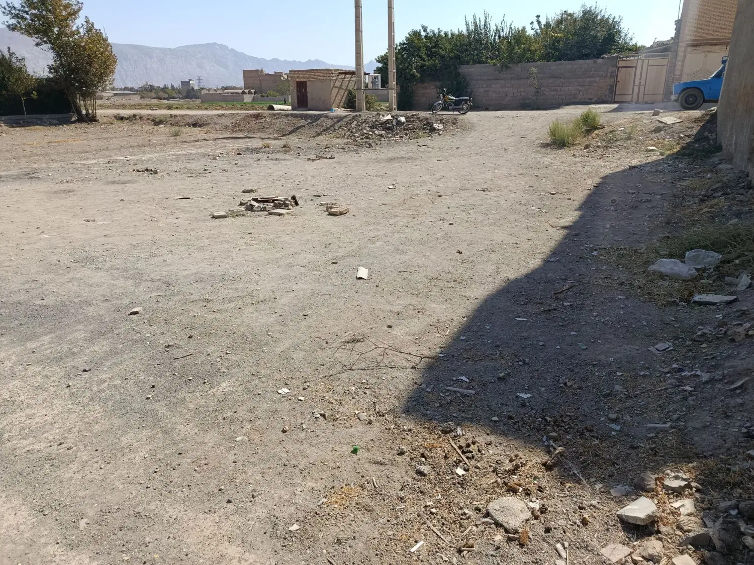دو پلاک زمین مسکونی