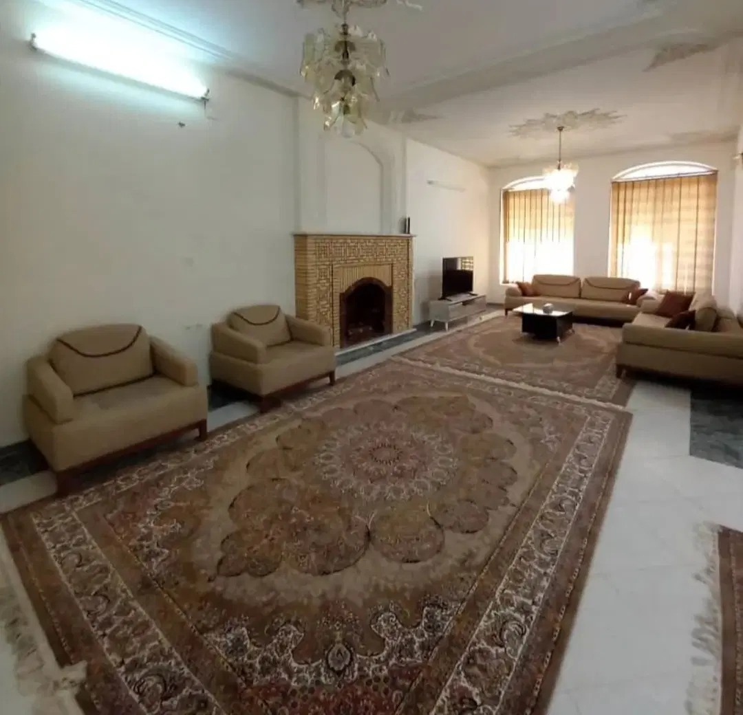 منزل ویلایی رهن اجاره دوخواب با پارکینگ..  مستقل