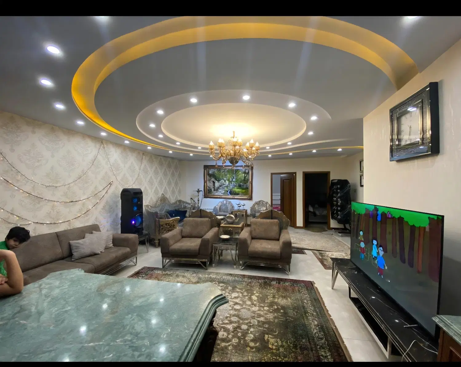 اپارتمان ۹۶متری تک واحدی