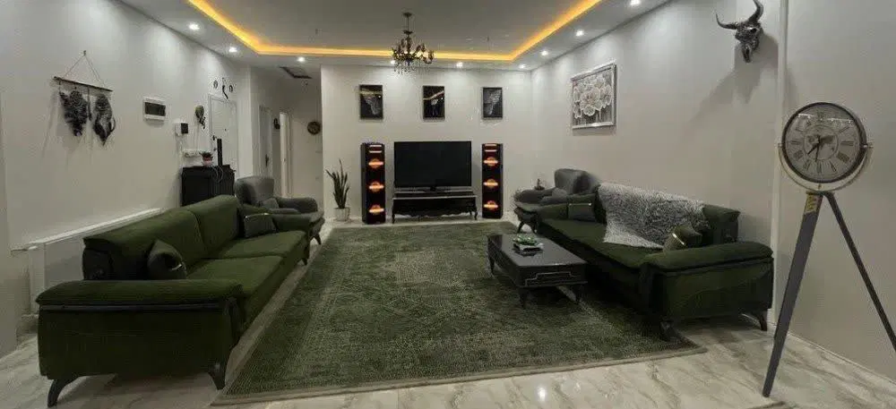 آپارتمان ۸۵ متری _ ادیب _ بازسازی شده
