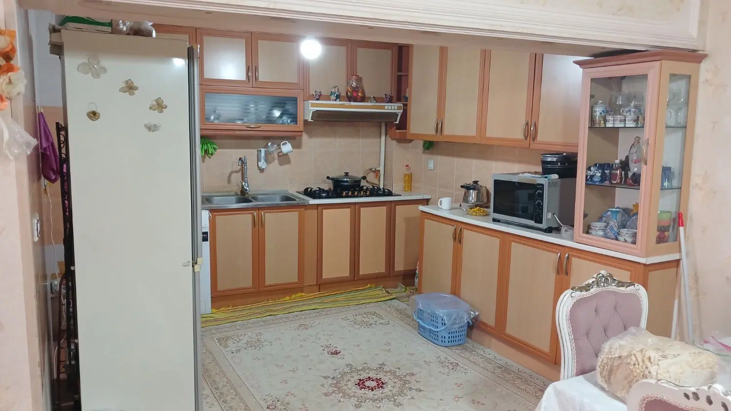 فروش آپارتمان ۹۰ متری _ مرکز شهر
