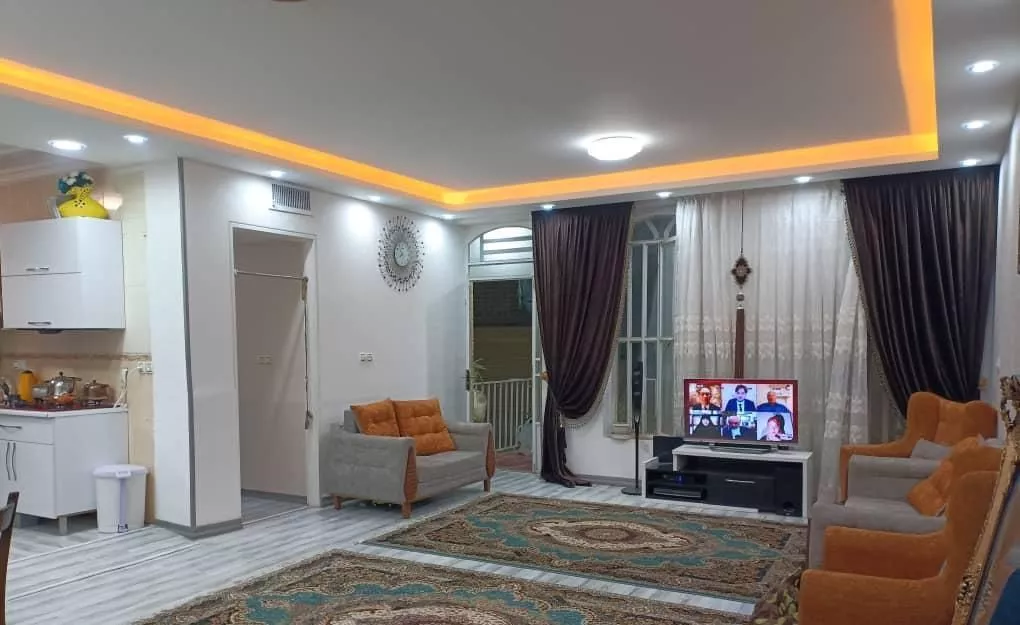 آپارتمان مبله باهنر 20خمینی پاییز تایمی پاسخگو24س