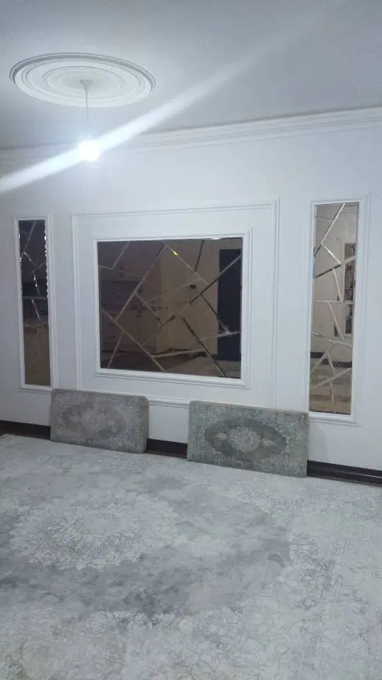 واحد ۱۰۰ متری نگارستان