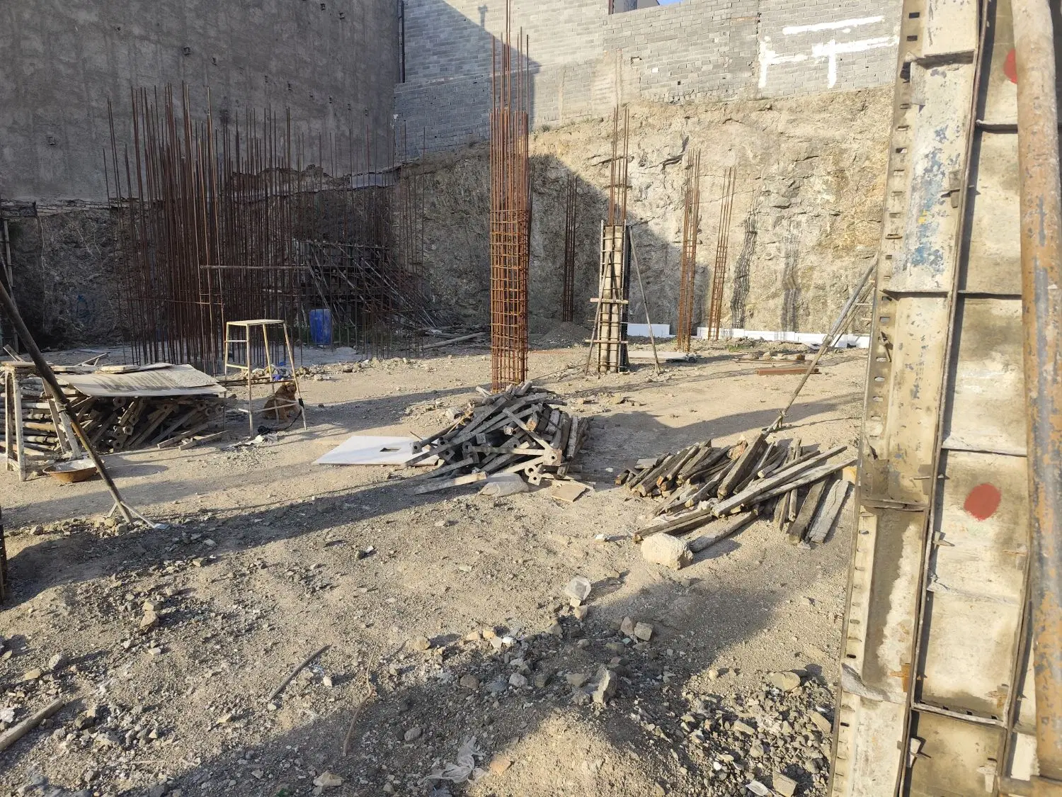 زمین مسکونی سند تک برگ