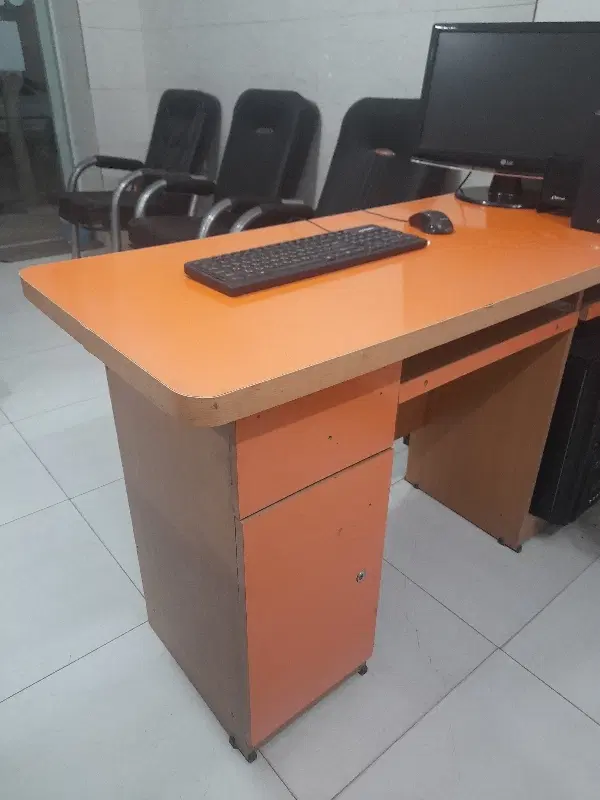 اجاره تجاری همکف ۷۰ متری و اداری زیر زمین ۷۰ متری