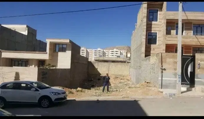 زمینی به متراژ ۲۳۰ متر واقع در فاز یک صدرا البرز ۷