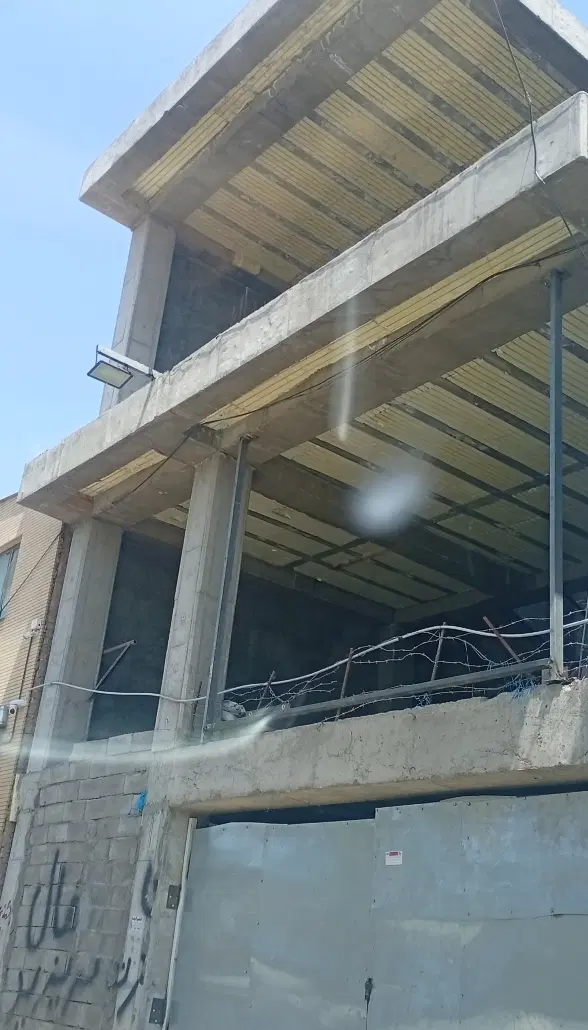 ویلایی نیم ساز