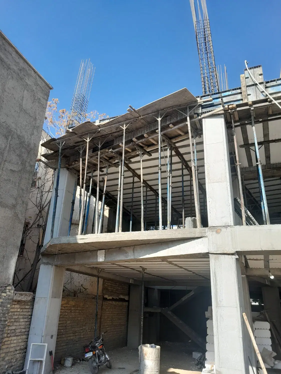 مشارکت درساخت و پیمانکاری