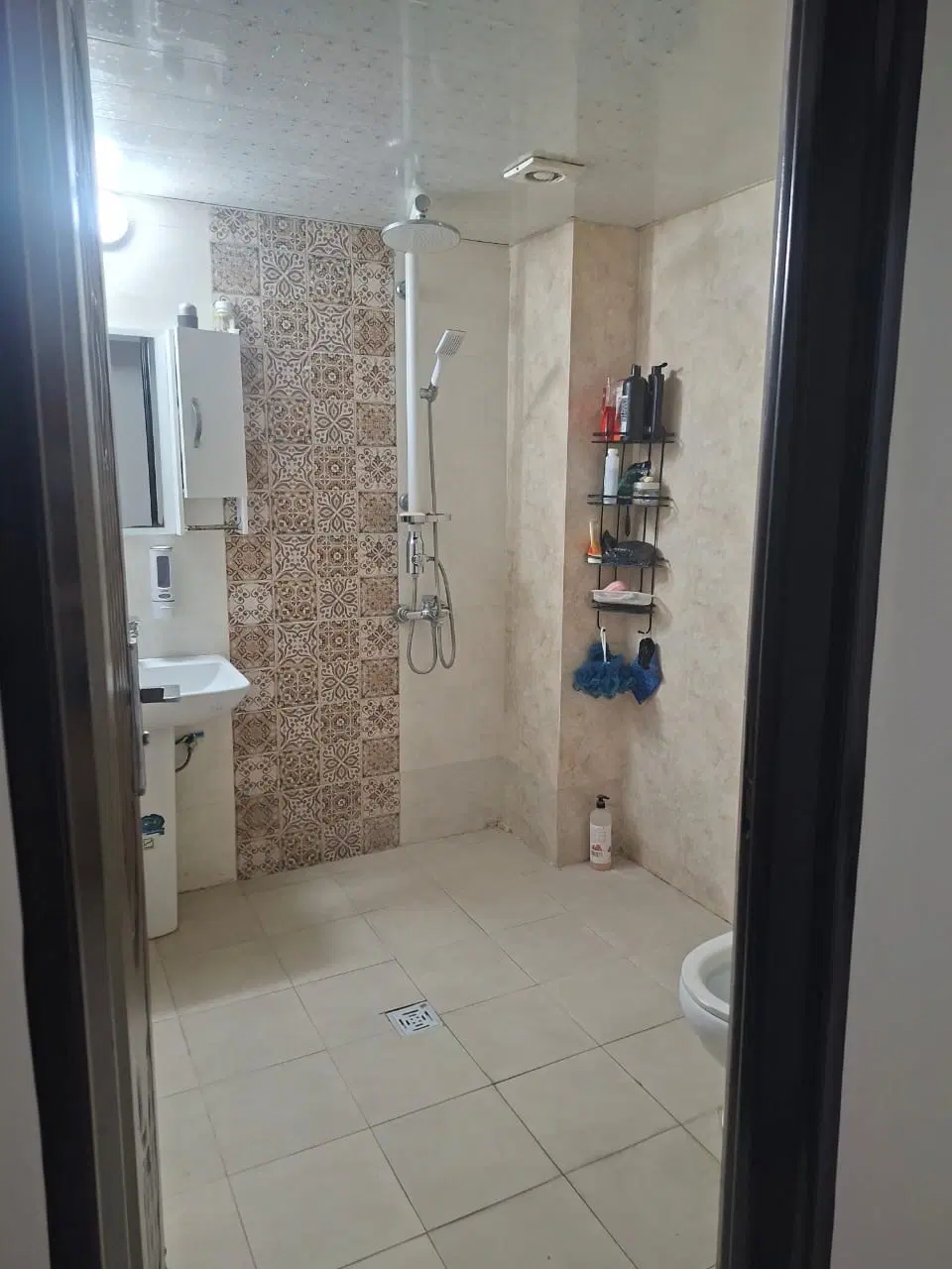 اجاره مسکونی سه خواب برف فروشان
