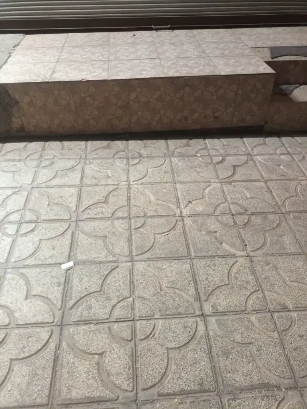 کرایه مغازه در خیابان اصلی اندیشه