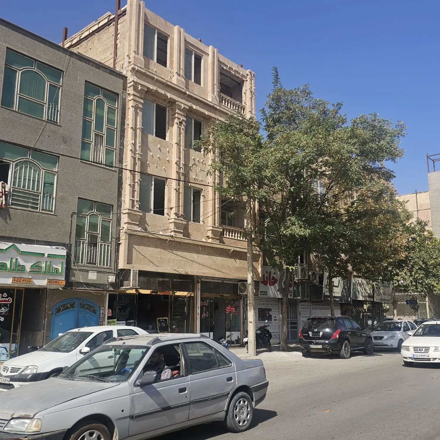 واحد مسکونی متراژ 108متر