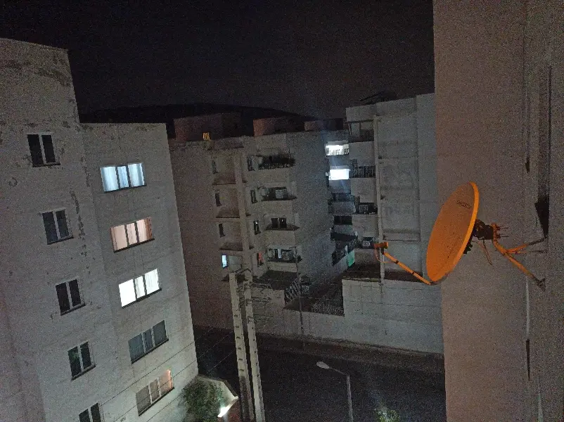 هم خانه خانم