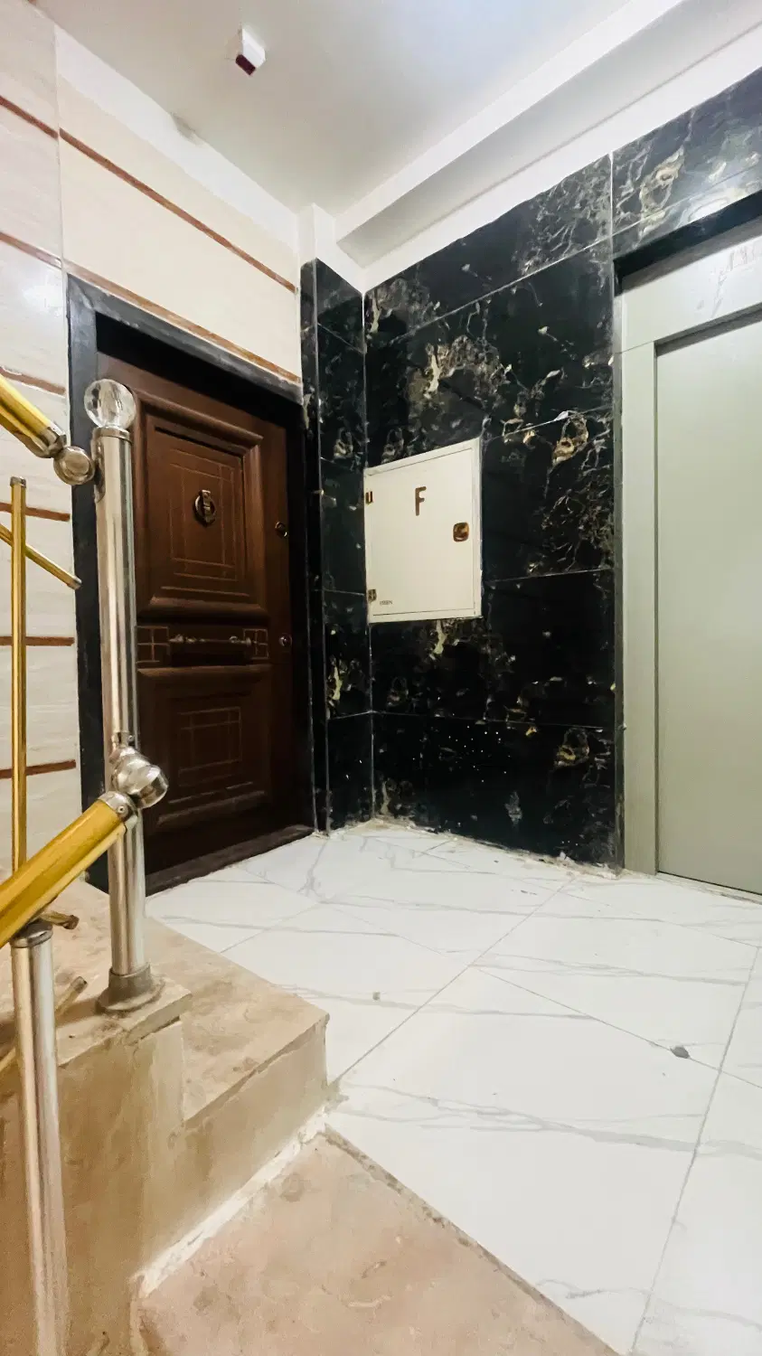 فروش واحد صیاد طبقه ۱ نزدیک دادگستری