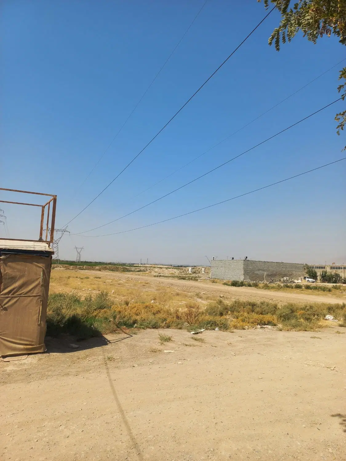 ۶۰۰۰هزارمتر زمین سند تک برگ