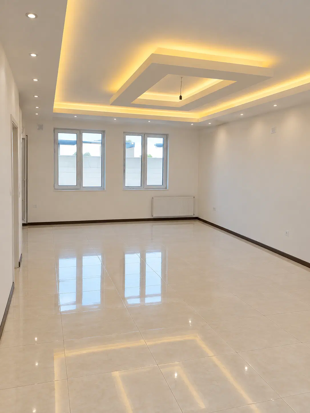 آپارتمان ۱۰۰ متری سندار دو خواب کمالشهر باغ زمانی