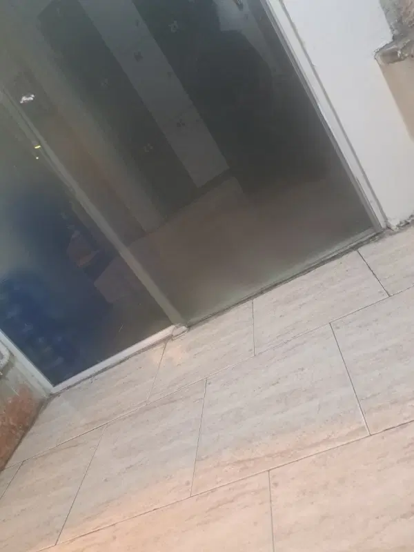 بوفه باشگاه با وسایل کار