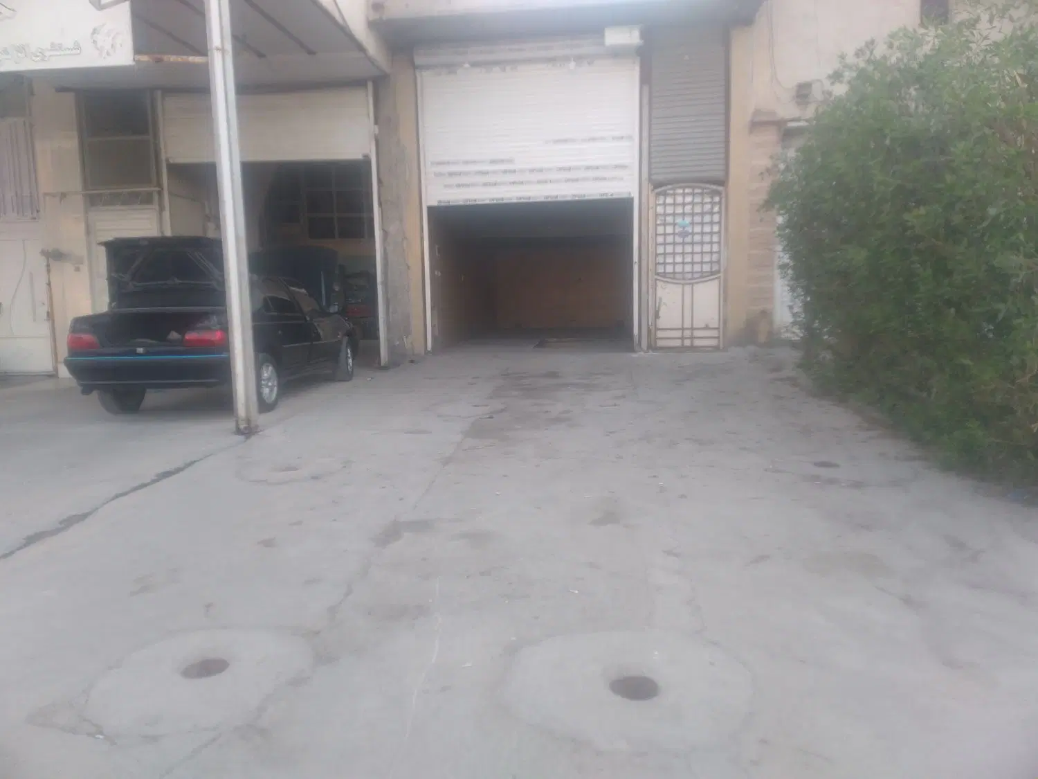مغازه شهرک صنعتی مزاحم