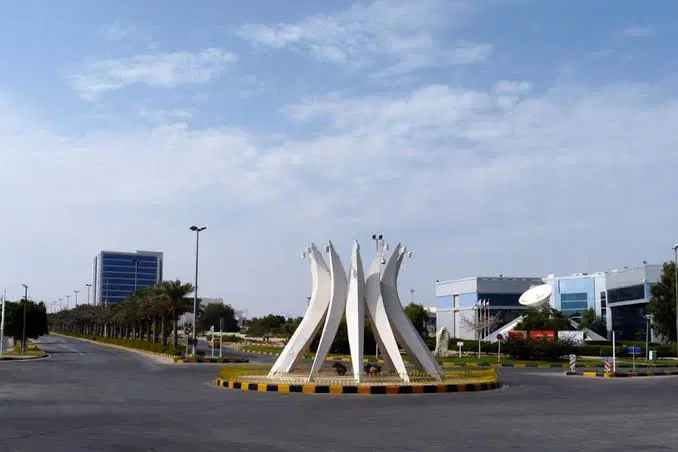زمین تجاری