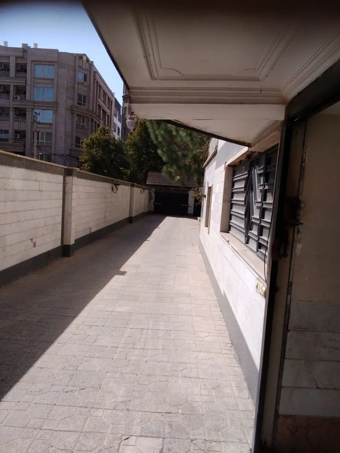 سوییت 48 متری در کوکب غربی