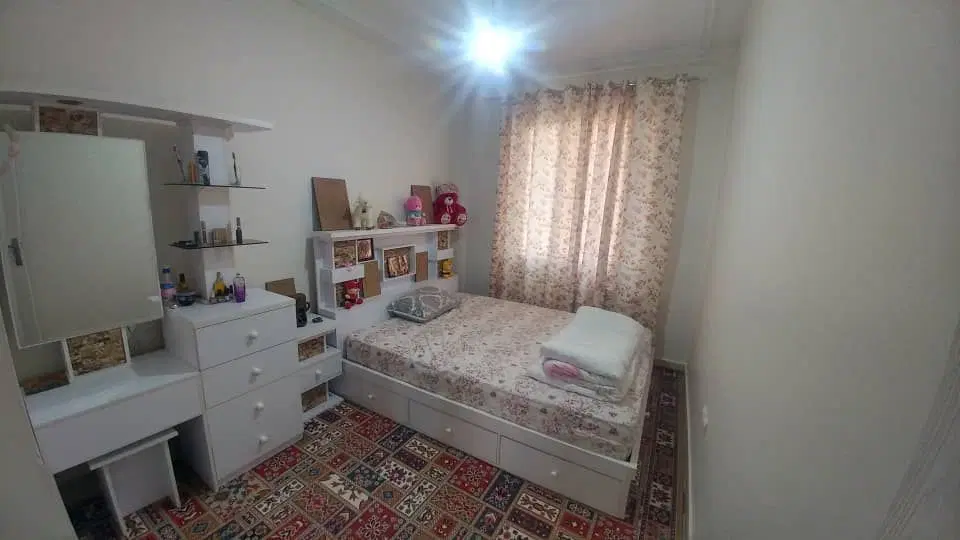 ۶۹مترتخلیه۲خواب فول غرق نورشیک