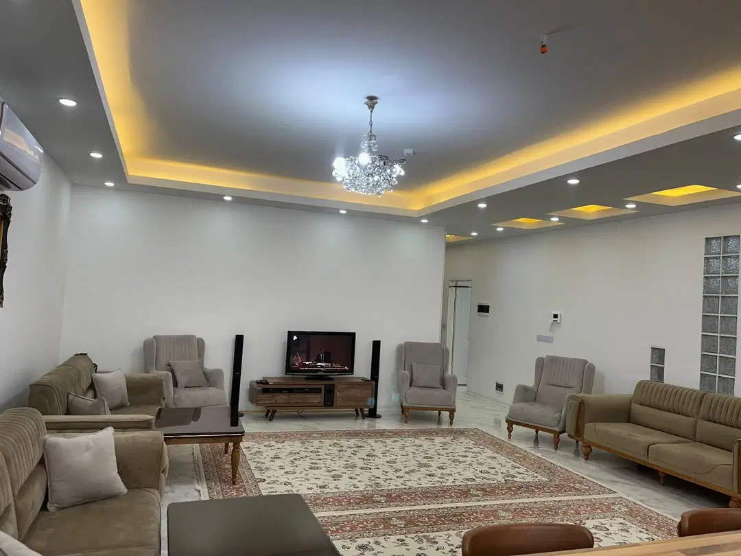 فروش آپارتمان ۶۰ متری یک‌خواب آزادگان، حیدرآباد