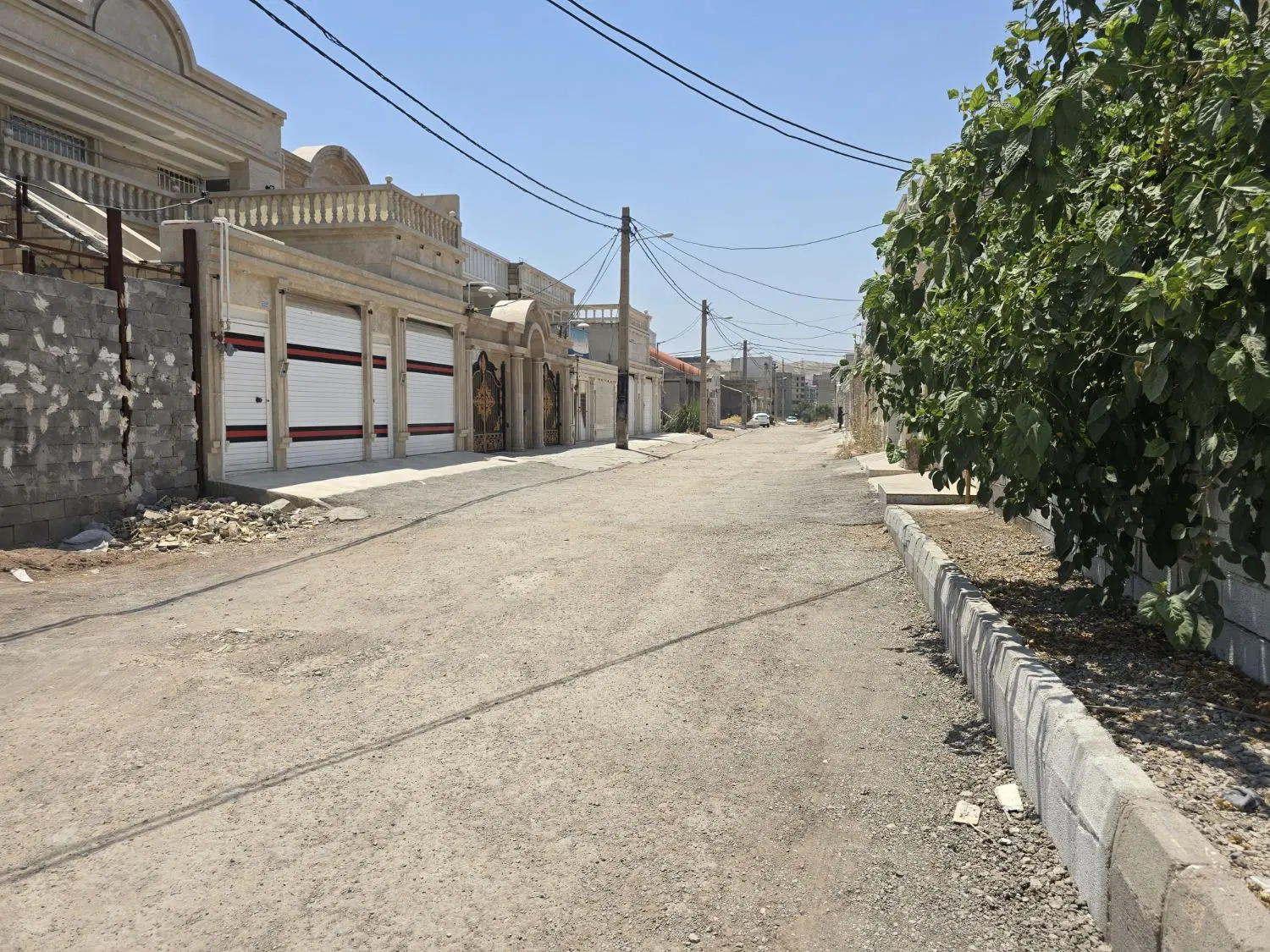 زمین دو نبش شهرک مهندسین