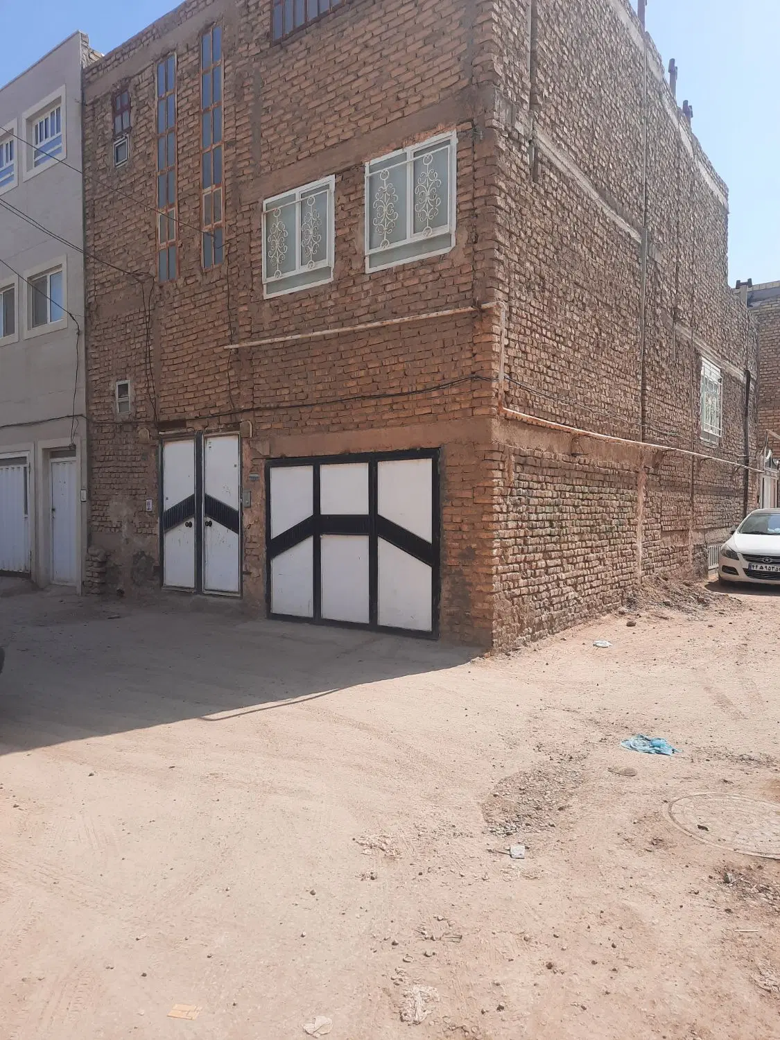 خانه خوب در ۳طیقه به صورت دونبش