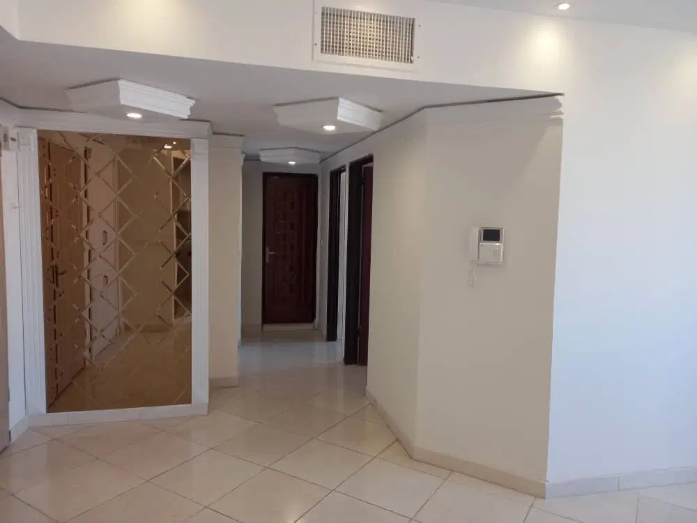 فروش واحد صفر در اقبال یک