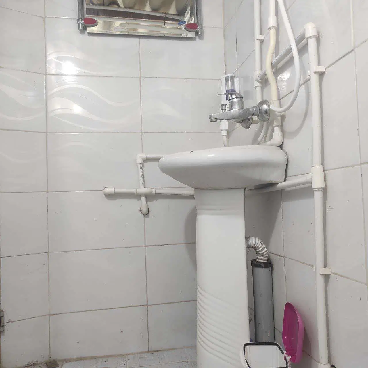 زمین قابل ساخت گرده حیران، روستای گیلده